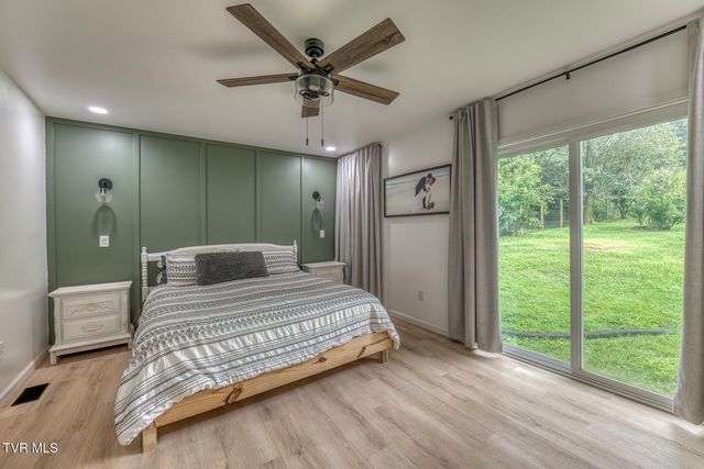 1005 & 1009 Island Road, Blountville, TN 37617