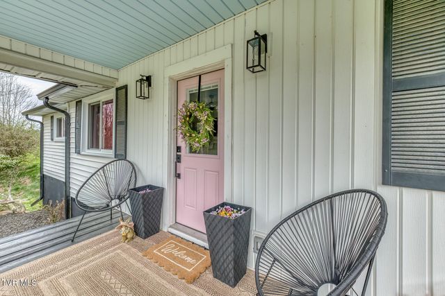 1005 & 1009 Island Road, Blountville, TN 37617