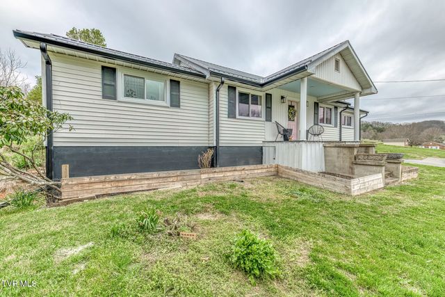 1005 & 1009 Island Road, Blountville, TN 37617