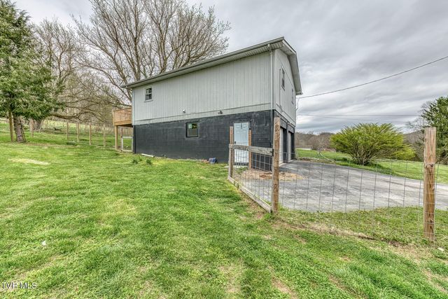 1005 & 1009 Island Road, Blountville, TN 37617