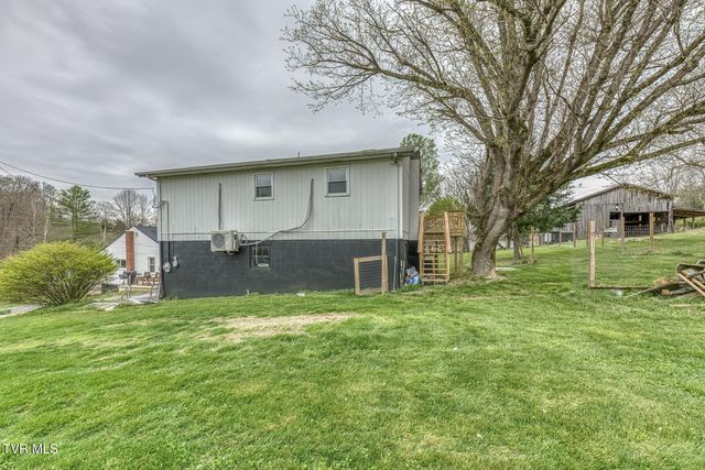 1005 & 1009 Island Road, Blountville, TN 37617