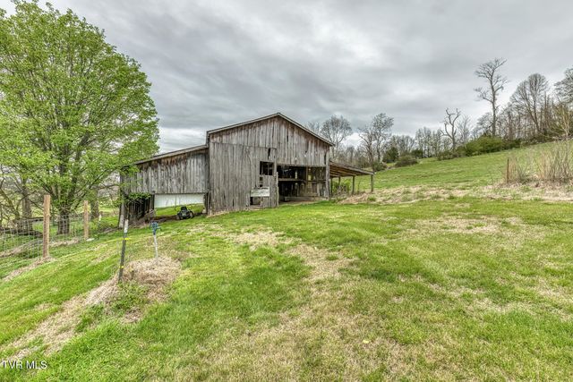 1005 & 1009 Island Road, Blountville, TN 37617