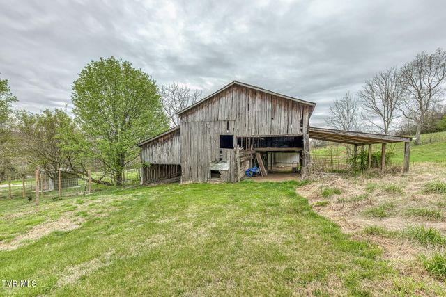 1005 & 1009 Island Road, Blountville, TN 37617