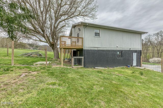 1005 & 1009 Island Road, Blountville, TN 37617