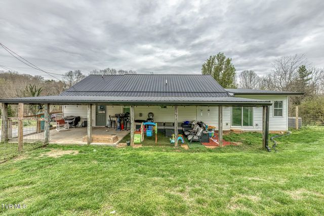 1005 & 1009 Island Road, Blountville, TN 37617