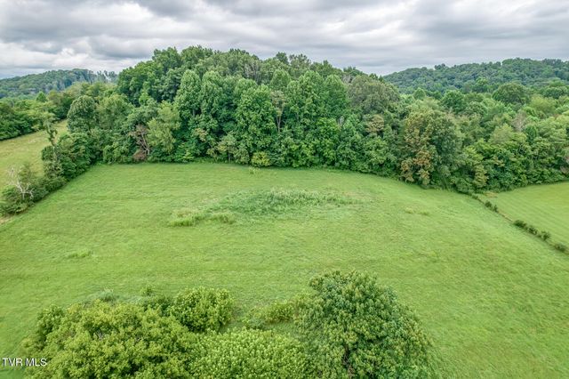 1005 & 1009 Island Road, Blountville, TN 37617