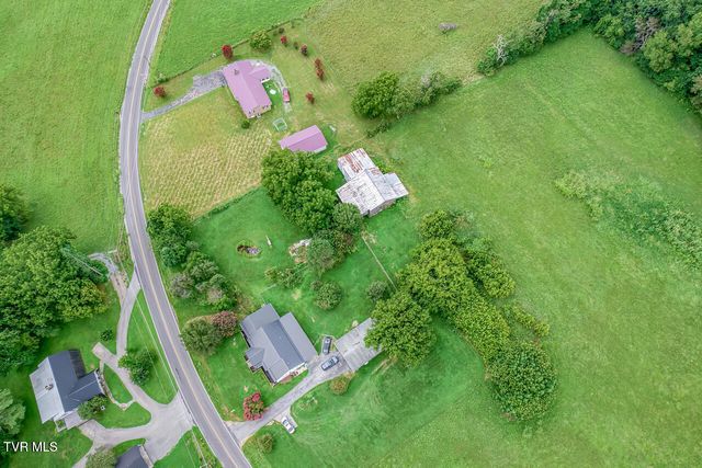 1005 & 1009 Island Road, Blountville, TN 37617