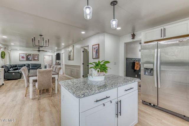 1005 & 1009 Island Road, Blountville, TN 37617