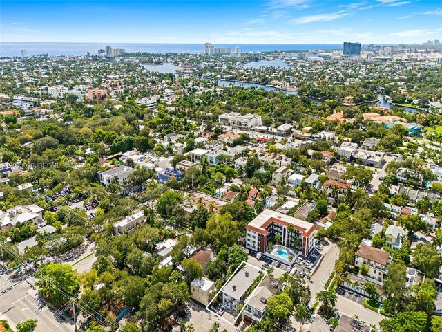 1305 SE 1st St 2, Fort Lauderdale, FL 33301