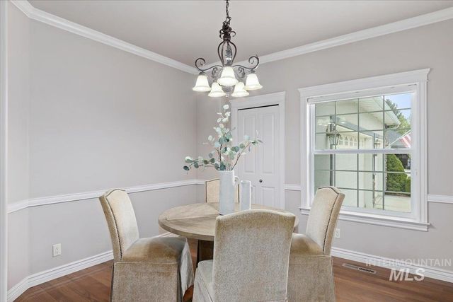 668 Canyon Park Ave, Twin Falls, ID 83301