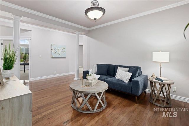 668 Canyon Park Ave, Twin Falls, ID 83301