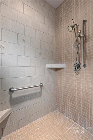 668 Canyon Park Ave, Twin Falls, ID 83301