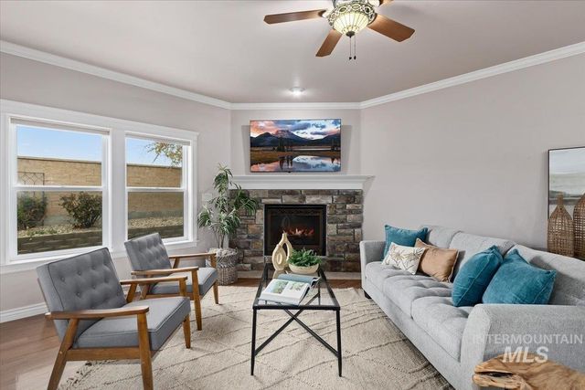 668 Canyon Park Ave, Twin Falls, ID 83301