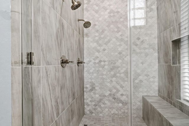 55 Adrianna Path Drive, Missouri City, TX 77459