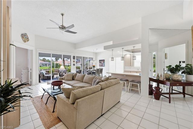 3444 Donoso CT, Naples, FL 34109