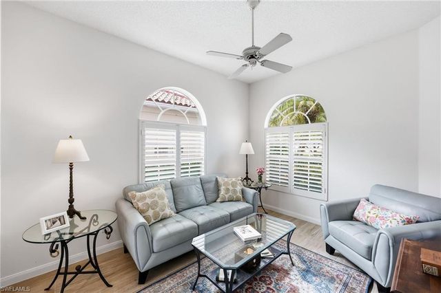 3444 Donoso CT, Naples, FL 34109