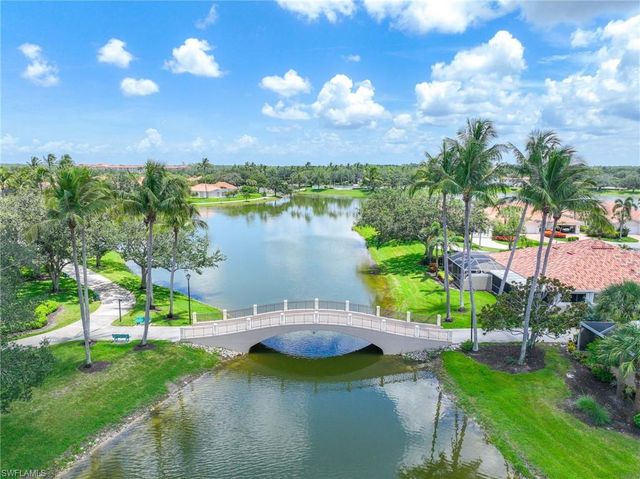 3444 Donoso CT, Naples, FL 34109