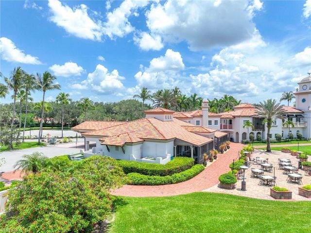 3444 Donoso CT, Naples, FL 34109