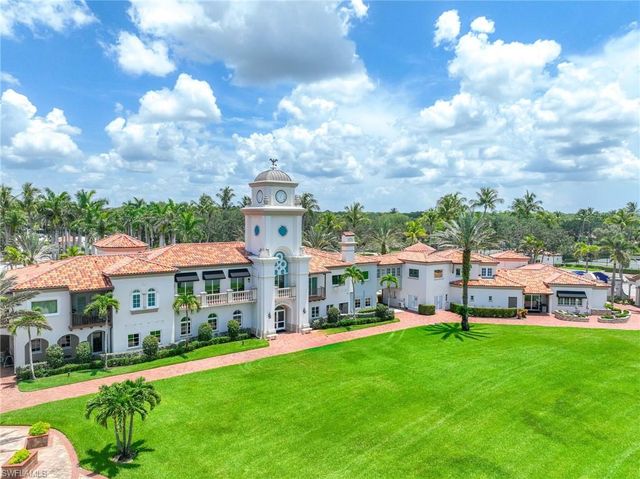 3444 Donoso CT, Naples, FL 34109