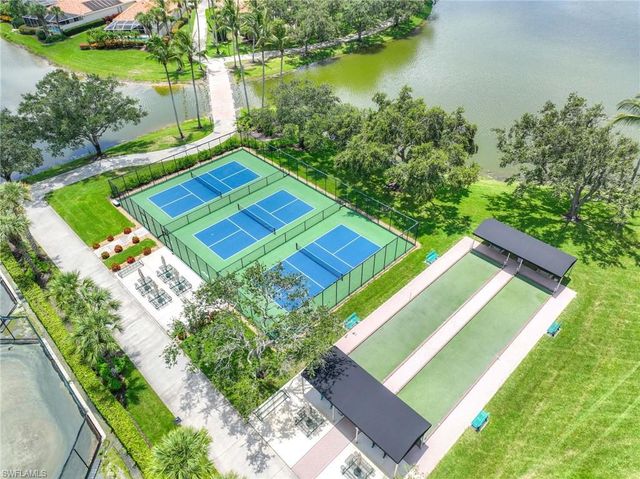 3444 Donoso CT, Naples, FL 34109
