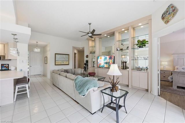 3444 Donoso CT, Naples, FL 34109