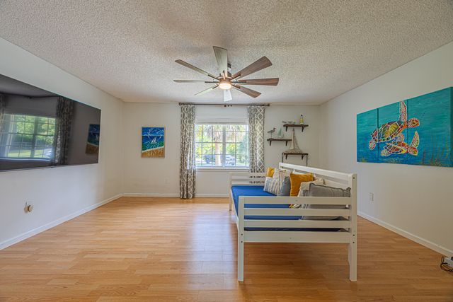 11191 52nd Road N, West Palm Beach, FL 33411
