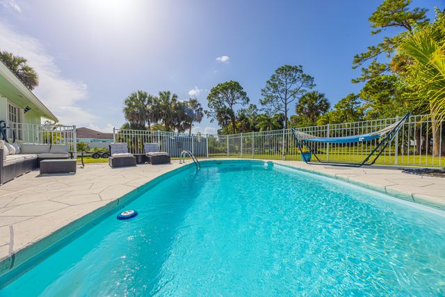 11191 52nd Road N, West Palm Beach, FL 33411