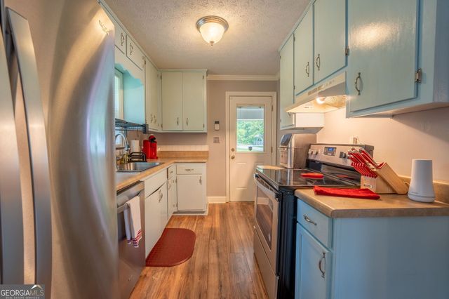 84 Lovell Circle, Toccoa, GA 30577