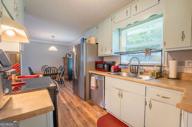 84 Lovell Circle, Toccoa, GA 30577