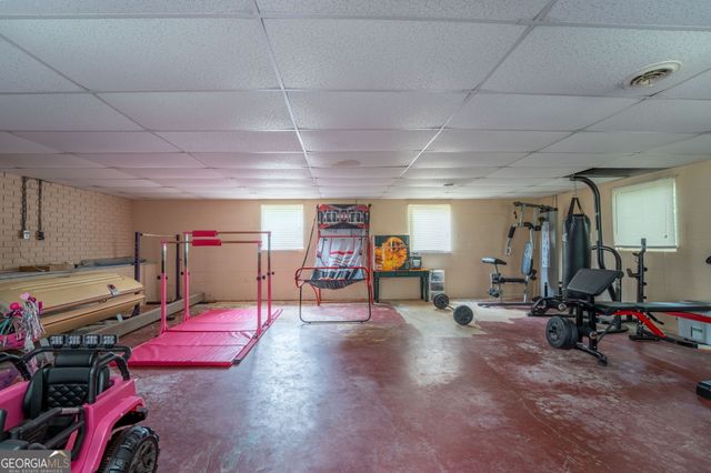 84 Lovell Circle, Toccoa, GA 30577