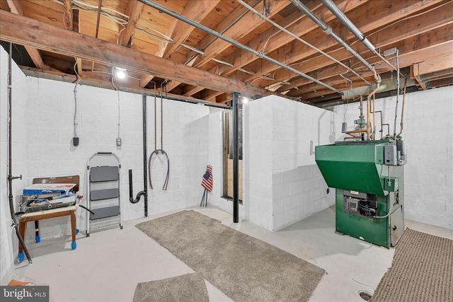 1024 PINE ST, Pottsville, PA 17901