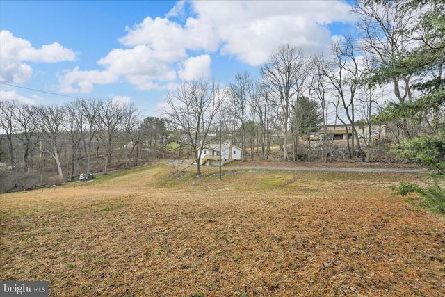 1024 PINE ST, Pottsville, PA 17901