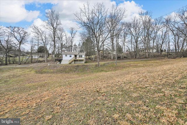 1024 PINE ST, Pottsville, PA 17901