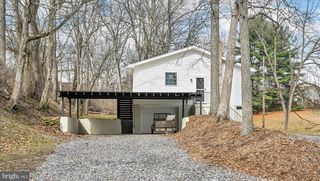 1024 PINE ST, Pottsville, PA 17901