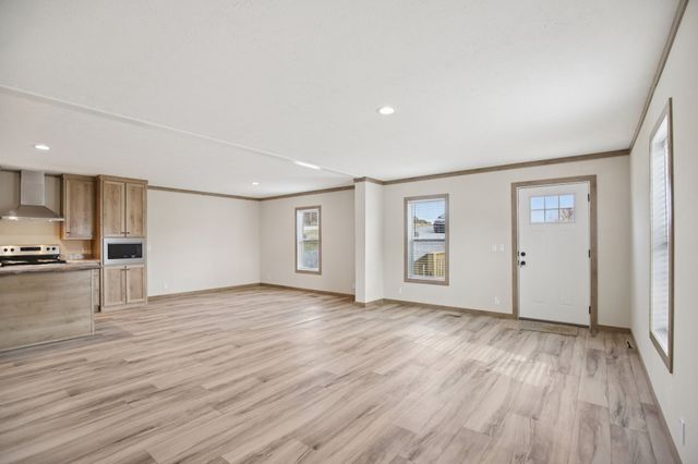 1575 Wixtown Rd, Westmoreland, TN 37186