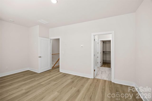 3213 Zenith Lane, Charlotte, NC 28205