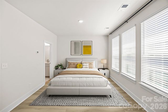 3213 Zenith Lane, Charlotte, NC 28205