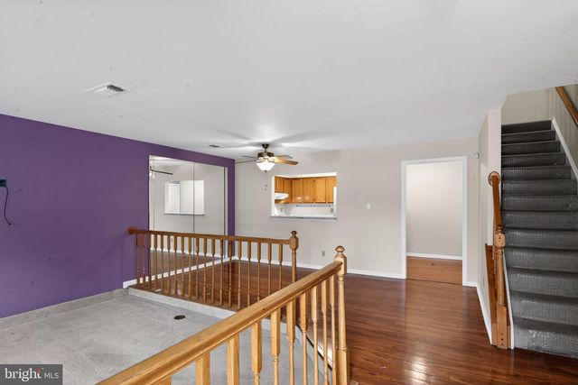 12578 KEMPSTON LN, Woodbridge, VA 22192