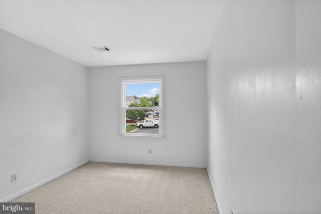 12578 KEMPSTON LN, Woodbridge, VA 22192