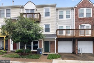12578 KEMPSTON LN, Woodbridge, VA 22192