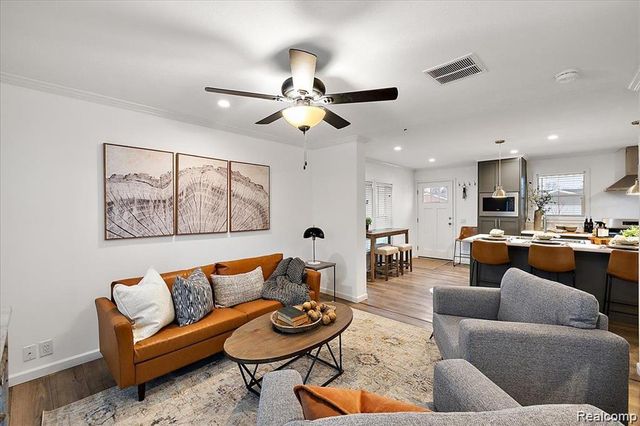 4207 Sugar Maple Run, Flint, MI 48506