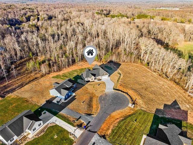 3315 Fox Glow Trail, Asheboro, NC 27205