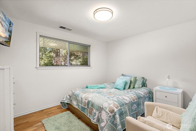 23627 101st Avenue W, Edmonds, WA 98020