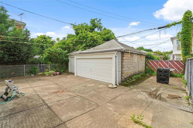 1550 E 54th Street, Brooklyn, NY 11234