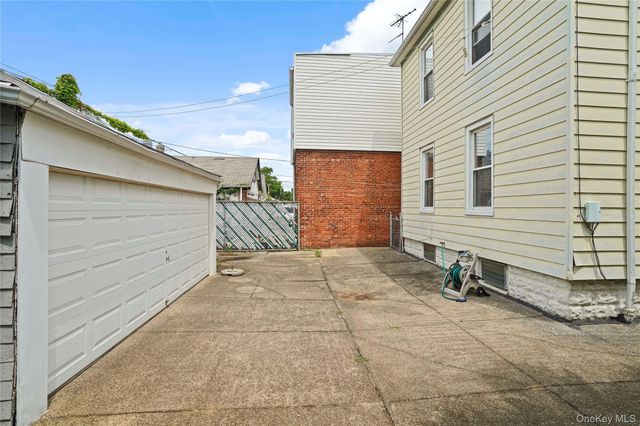 1550 E 54th Street, Brooklyn, NY 11234