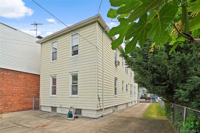 1550 E 54th Street, Brooklyn, NY 11234