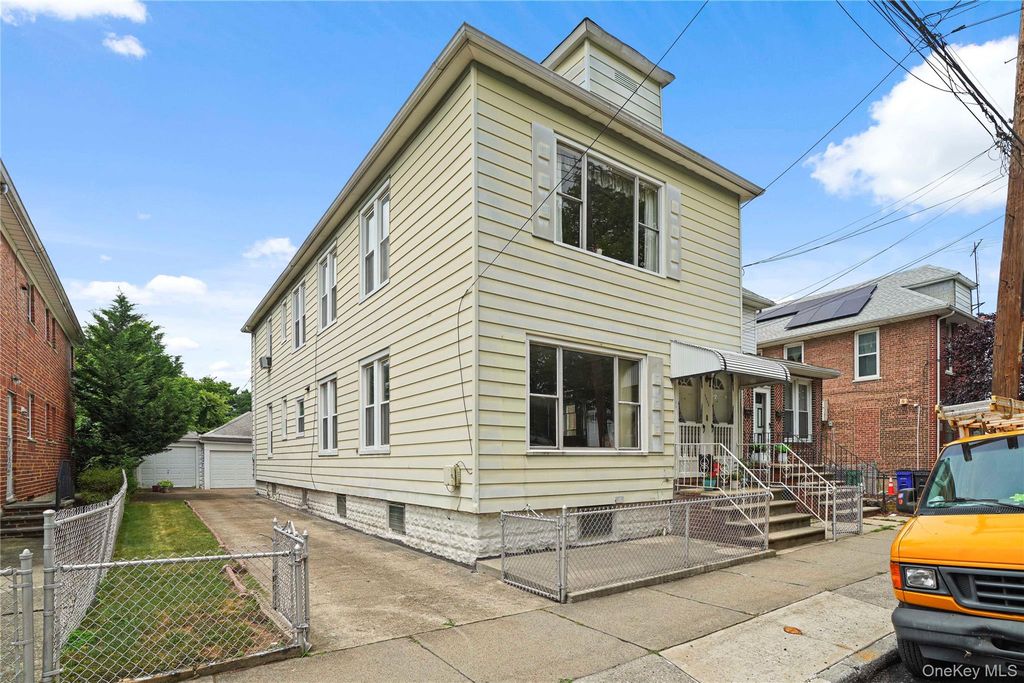 1550 E 54th Street, Brooklyn, NY 11234