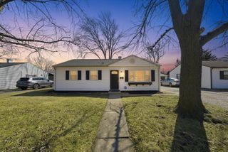 112 Saint Jude Avenue, Joliet, IL 60436