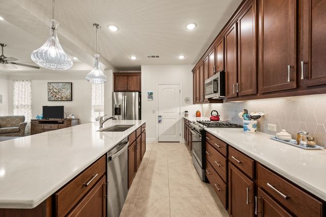 9624 Heartwood Drive, Denton, TX 76207