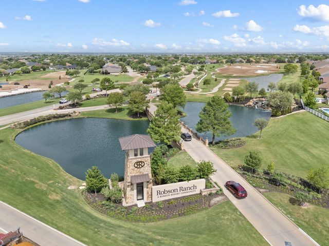 9624 Heartwood Drive, Denton, TX 76207